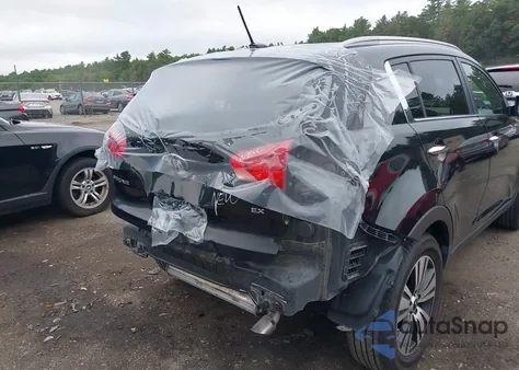 2016 Kia Sportage Ex/Sx z USA, uszkodzony, nr VIN KNDPC3AC0G7847229